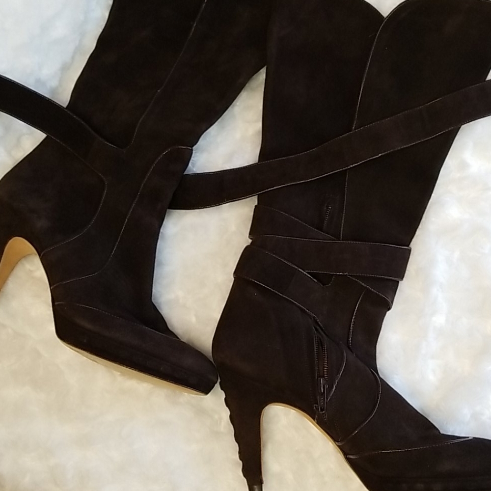 Te Casan manuEla Filipovic Suade heel boots